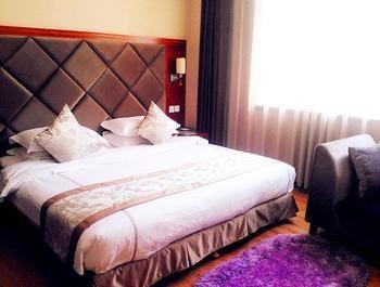 Fu Yuan Business Hotel- Luanchuan Kucseng Kültér fotó